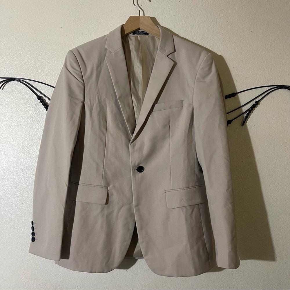 Elegant Beige Men's Blazer